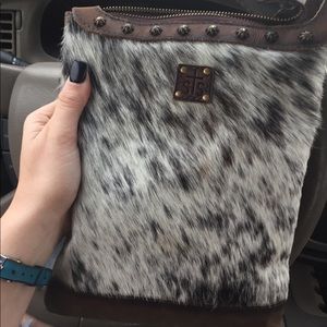 STS Crossbody bag